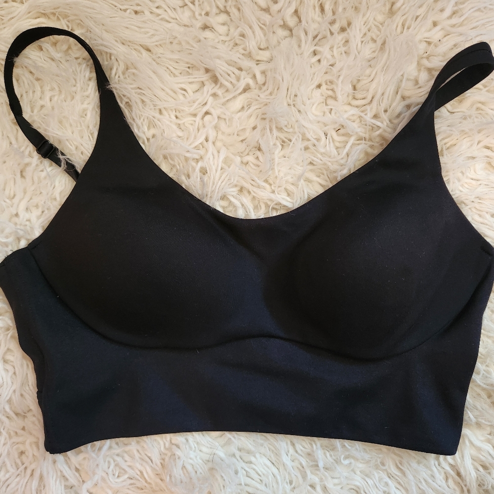 Victoria's Secret Sports Bra On Point